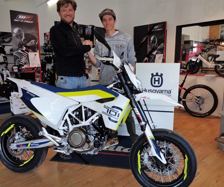 >>>HUSQVARNA 701SM - RIDE OUT<<<