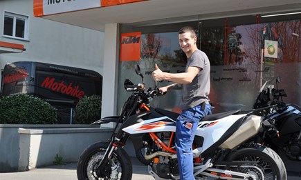 Fahrzeugübergabe KTM 690 SMC-R 2019