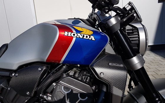 Honda Semmler - Schöne Ostern !  - Bild 3