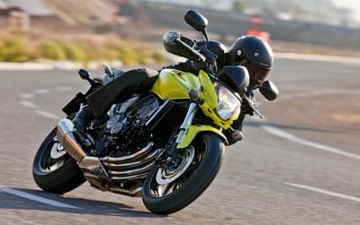 Hornet: Kostenloses Honda Originalzubehör