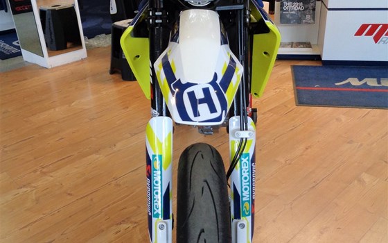 >>>HUSQVARNA 701 SUPERMOTO - ÜBERGABE<<< - Bild 5