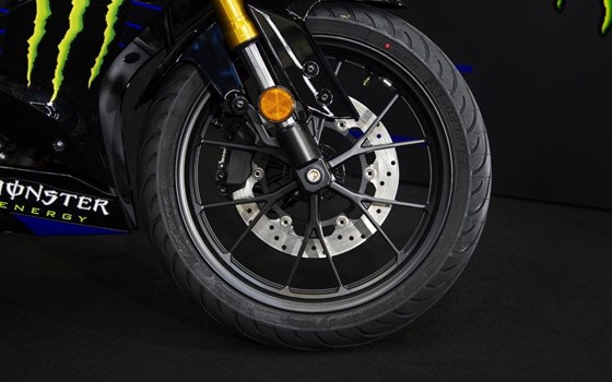 YZF-R125 Monster Energy Yamaha MotoGP Edition - Bild 5 YZF-R125 Monster Energy Yamaha MotoGP Edition - Bild 5