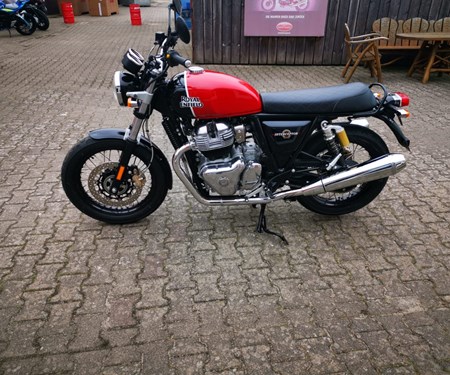 ROYAL ENFIELD, BENELLI und NIU 