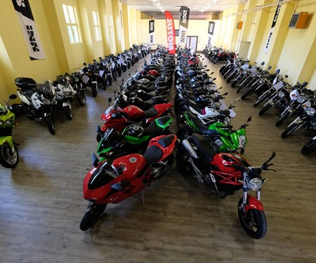 Exakta KFZ-Handel, Gütertransport, Personenbeförderung und Service GmbH