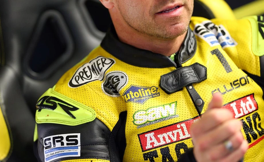 4-SR Bekleidung joins Honda GEDE Bild 23: 4-SR Bekleidung joins Honda GEDE