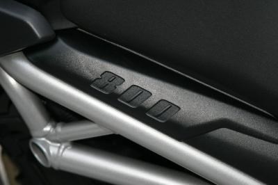 TIGER 800 BEI IL MOTO EINGETROFFEN 