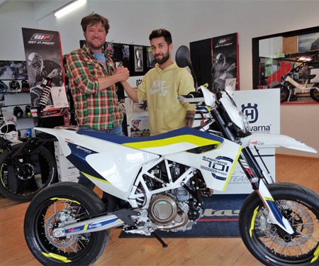 HUSQVARNA 701 SUPERMOTO - HEIß BEGEHRT!!!