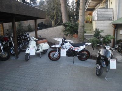 Bei A.T.T Berlin sind die Umbauarbeiten Werkstatt/Geschäft fertig.Sorry wenn ich einige wegen Abholung des Motorrades vertrösten mußte. - Bild 9