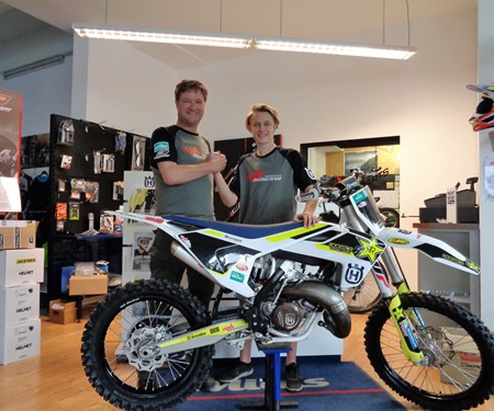 >>>HUSQVARNA TC 125 Rockstar Edt. - ROLL OUT<<<