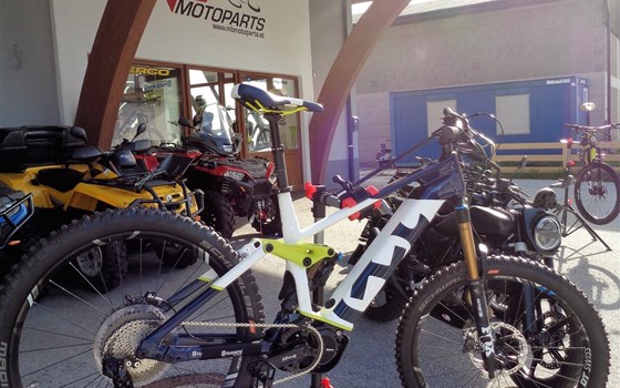 HUSQVARNA MOTORCYCLES feat. HUSQVARNA BICYCLES - Bild 6