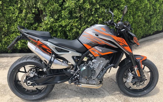 NEW GRAPHIC KITS FÜR DEINE KTM - Bild 4