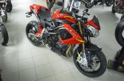 Das Biest, Benelli TNT R160 Xenon mit Carbon und schicken Extras!