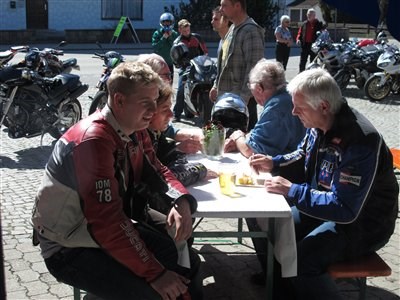 Saisonbeginn 2.4.11 - Bild 2