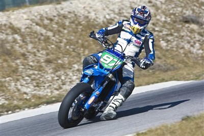 Bridgestone Supermoto 2011: Christian Ackerl fährt Bridgestone