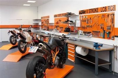 KTM Braumandl sucht Werkstattleiter - Bild 2 KTM Braumandl sucht Werkstattleiter - Bild 2