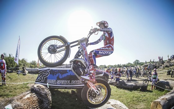 Erster WM Lauf Sieg für Bachner Racing Team Fahrer - Bild 2