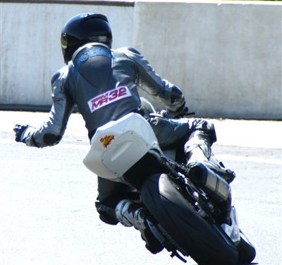 1. Lauf zur SUZUKI GSX-R Challenge 2011