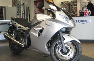DIE NEU TRIUMPH SPRINT GT