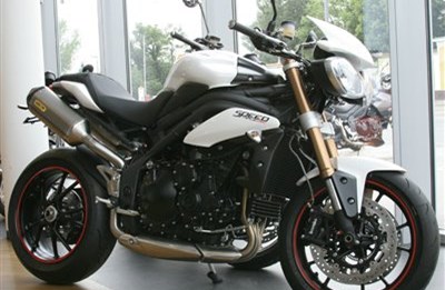 DIE NEUE SPEED TRIPLE 1050