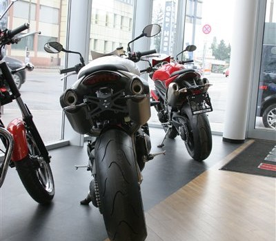 DIE NEUE SPEED TRIPLE 1050 - Bild 2