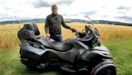 2019 Can-Am Spyder RT Limited | First Ride | Review | EN/DE Subs