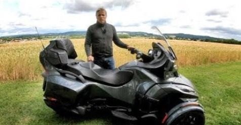 2019 Can-Am Spyder RT Limited | First Ride | Review | EN/DE Subs