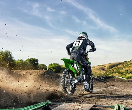 Kawasaki präsentiert die stärkste je gebaute KX250