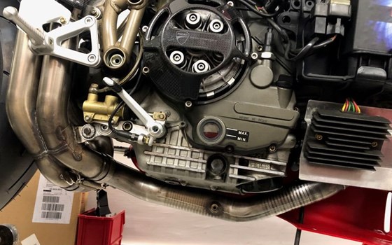 Zum 25 jährigen Jubiläum der Ducati 916 haben wir eine wunderschöne Ducati 916 SPS komplett aufbereitet! - Bild 7