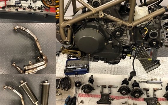 Zum 25 jährigen Jubiläum der Ducati 916 haben wir eine wunderschöne Ducati 916 SPS komplett aufbereitet! - Bild 8