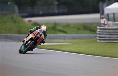 Superbike-IDM am Salzburgring: Martin Bauer erobert mit heldenhafter Leistung die Meisterschaftsführung zurück - Bild 3