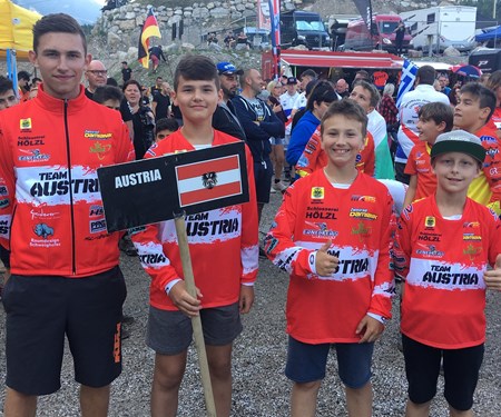 Erfolgreicher Einstieg von Elias Ehrenhöfer ins Internationale MX Geschehen.