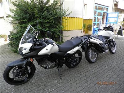 SUZUKI DL650 - Alt gegen Neu !  Bild 2: SUZUKI DL650 - Alt gegen Neu !