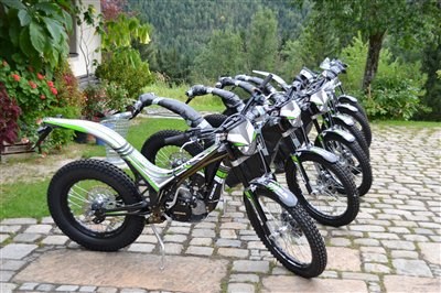 2012er Ossa bei euren Händlern 2012er Ossa bei euren Händlern