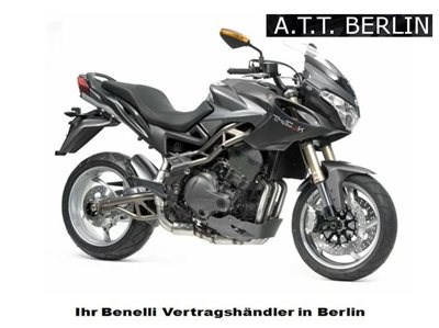 Am 17.12.2011 ist bei uns X-mas day mit den wunderschönen Italo-Bikes von MV Agusta & Benelli. Erleben Sie live die Schöne und das Biest - MV Agusta Brutale & Benelli TNT! - Bild 9