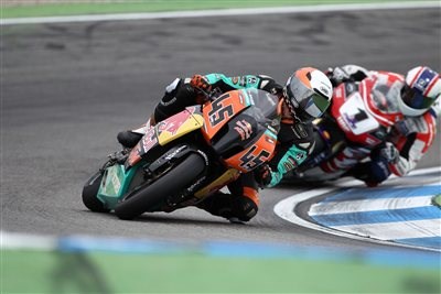 MARTIN BAUER IST IDM SUPERBIKE CHAMPION 2011! - Bild 3