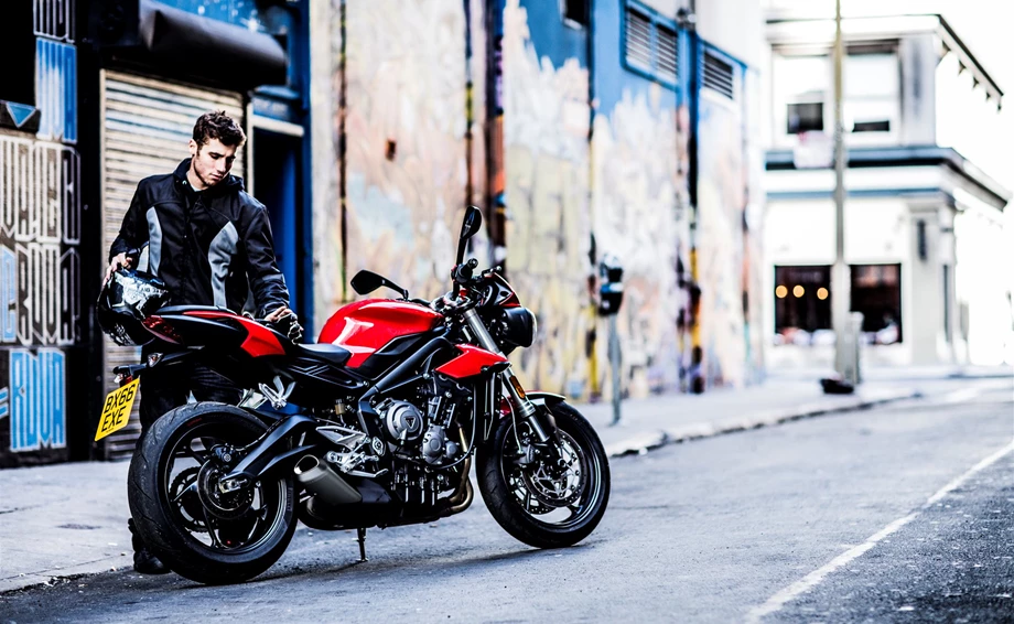 MOTORRADBEKLEIDUNG - WIESO/WESHALB/WARUM Bild 9: MOTORRADBEKLEIDUNG - WIESO/WESHALB/WARUM