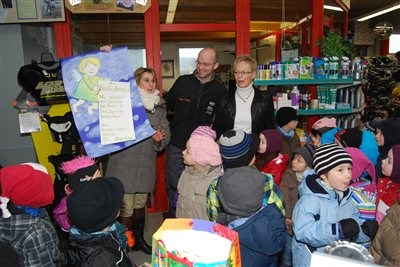Bräuer Motorradsport spendet 1.000,- dem Kindergarten in Emmerke - Bild 7