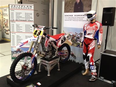 Teampräsentation Team Mibag Schmidinger World MX auf der Motorradmesse in Linz - Bild 2 Teampräsentation Team Mibag Schmidinger World MX auf der Motorradmesse in Linz - Bild 2