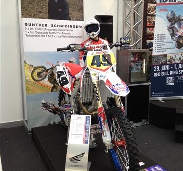 Teampräsentation Team Mibag Schmidinger World MX auf der Motorradmesse in Linz - Bild 3 Teampräsentation Team Mibag Schmidinger World MX auf der Motorradmesse in Linz - Bild 3