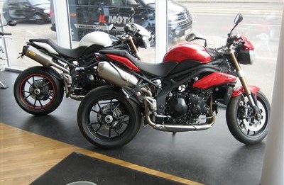 LEASING AKTION SPEED TRIPLE 1050 ABS