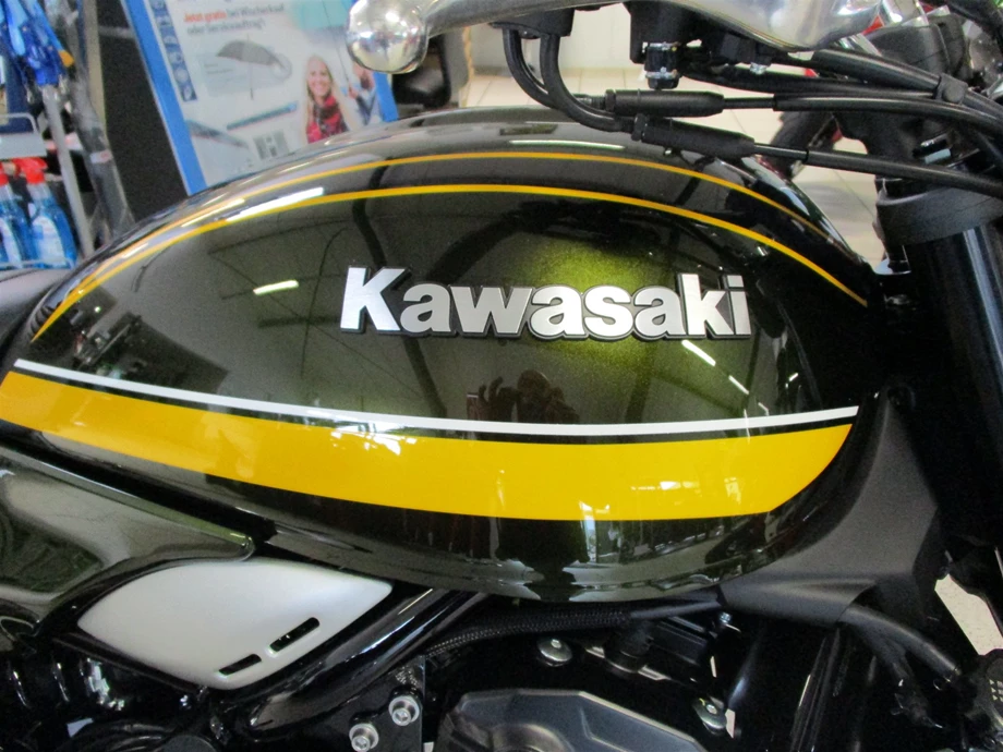 Kawasaki Z 900 RS - Modelljahr 2020 - JETZT bei uns ! Bild 3: Kawasaki Z 900 RS - Modelljahr 2020 - JETZT bei uns !