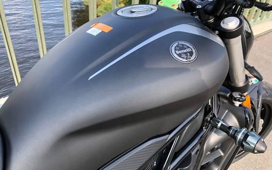 Erleben Sie den wunderschönen neuen Benelli 502c Cruiser live bei uns! - Bild 7