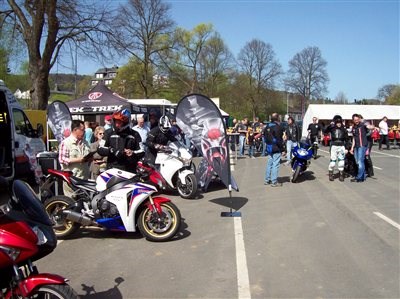 FIT IN DIE SAISON !! LET'S BIKE !! - Bild 7