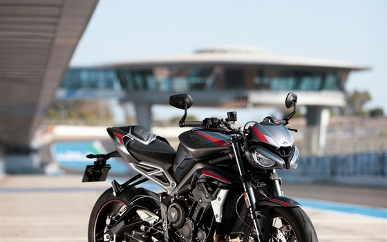 Triumph Street Triple RS 2020 - Unbeatable! - Bild 4
