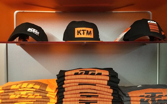 KTM Powerwear STREET 2020 + KTM Powerwear Casual & Accessories KTM Powerparts… - Bild 6 KTM Powerwear STREET 2020 + KTM Powerwear Casual & Accessories KTM Powerparts… - Bild 6