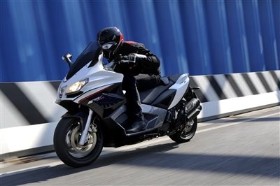 aprilia SRV 850 ABS/ATC - Bild 3 aprilia SRV 850 ABS/ATC - Bild 3