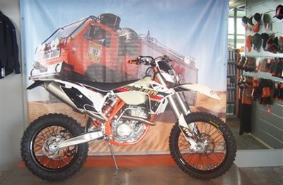 Die ersten Six Days-Modelle sind eingetroffen!