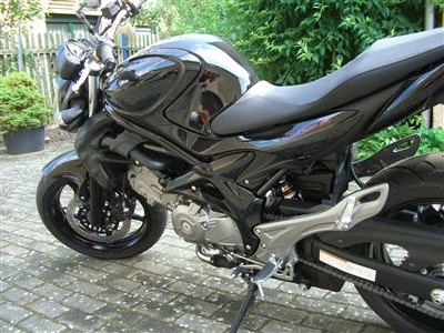 Suzuki SFV650-ABS - Gladius für nur 5340,- Euro !!!!  - Motorrad des Monats Juli 2012 !!! Bild 3: Suzuki SFV650-ABS - Gladius für nur 5340,- Euro !!!!  - Motorrad des Monats Juli 2012 !!!