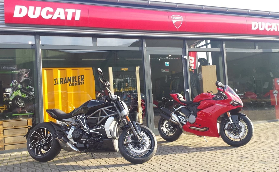 DUCATI 2020 - Die neue Streetfighter V4 / S  Bild 10: DUCATI 2020 - Die neue Streetfighter V4 / S