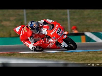 Der Deutsche Jonas Folger gewinnt das Moto3-Rennen in Brünn